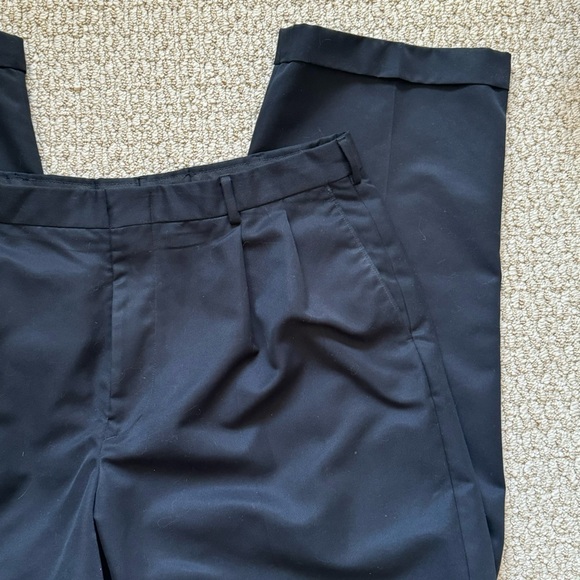 Perry Ellis Navy Blue Pleated and Cuffed Relaxed Fit Office Slacks Pants 36x30 - Picture 6 of 16